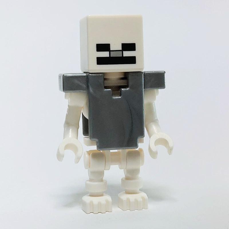 fig-006489 – Skeleton, Square Skull, Flat Silver Armor