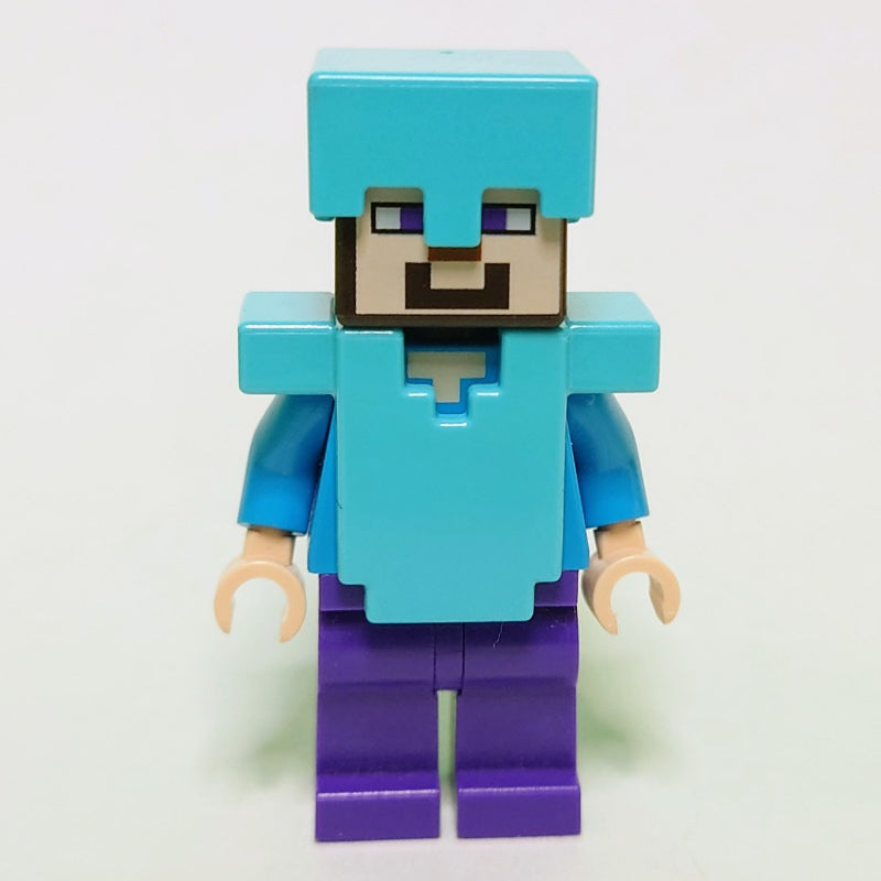 fig-006495 – Steve in Medium Azure Helmet and Armor, Purple Legs