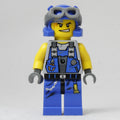 fig-006640 – Power Miner, Duke, Goggles