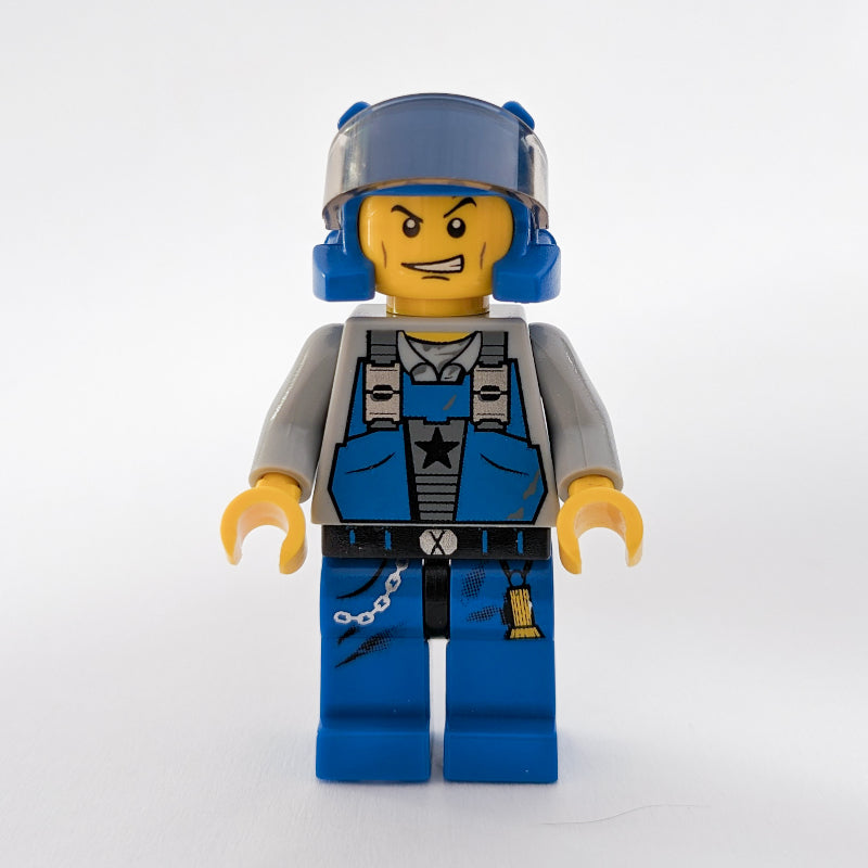 fig-006646 – Doc, Blue, with Visor