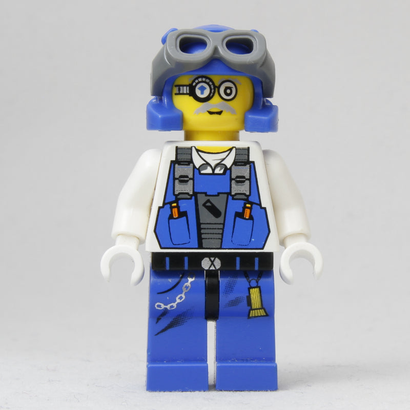 fig-006650 – Brains, Blue, with Goggles