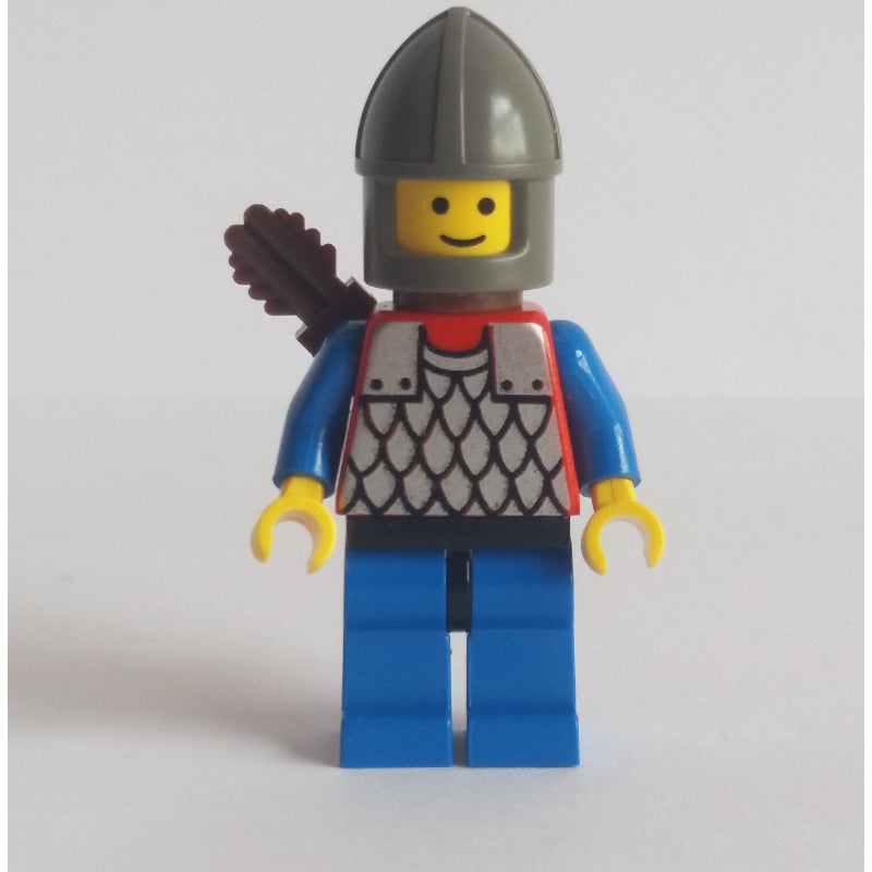 fig-006735 – Archer (Scale Mail on Red) - Blue Arms, Blue Legs