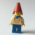 fig-006744 – Maiden - Blue Legs, Red Cone Hat, 3626a