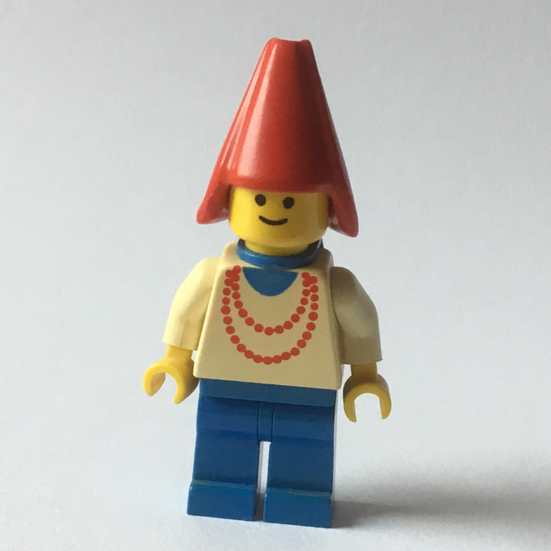 fig-006744 – Maiden - Blue Legs, Red Cone Hat, 3626a