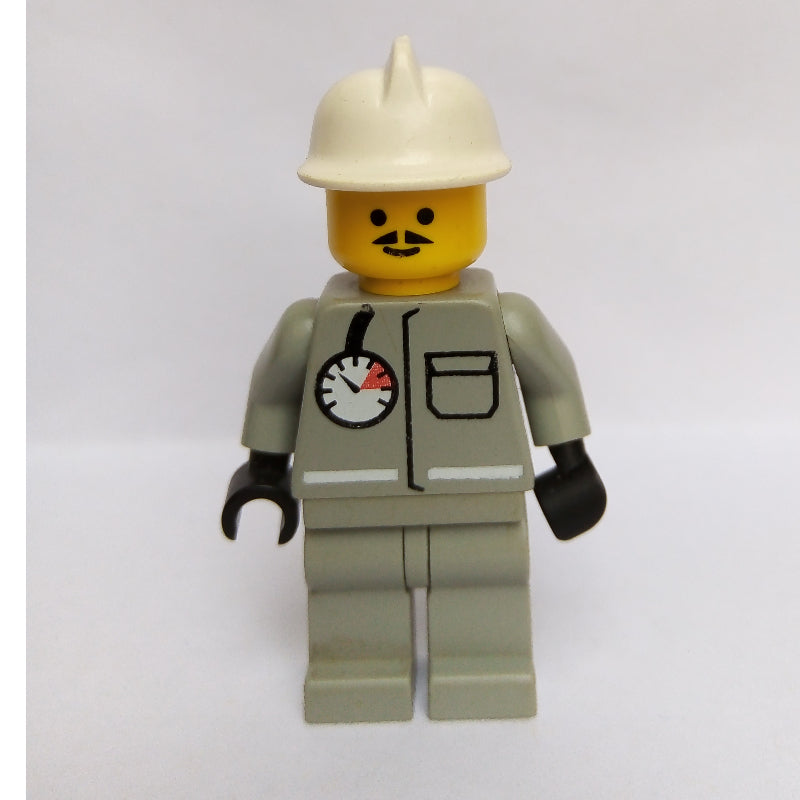 fig-006792 – Fireman, Shirt with Gauge and Pocket, Light Gray Legs, White Helmet