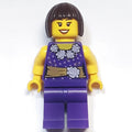 fig-006832 – Woman, Dark Purple Outfit with Blouse, Flowers and Gold Sash, Dark Brown Hair