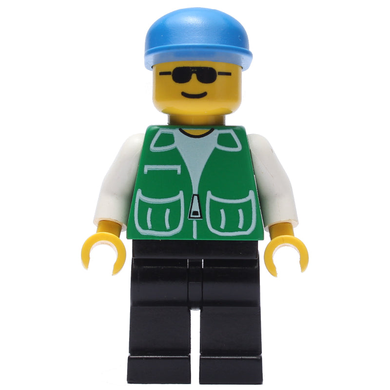 fig-006891 – Man, Green Jacket, Black Legs, Blue Cap