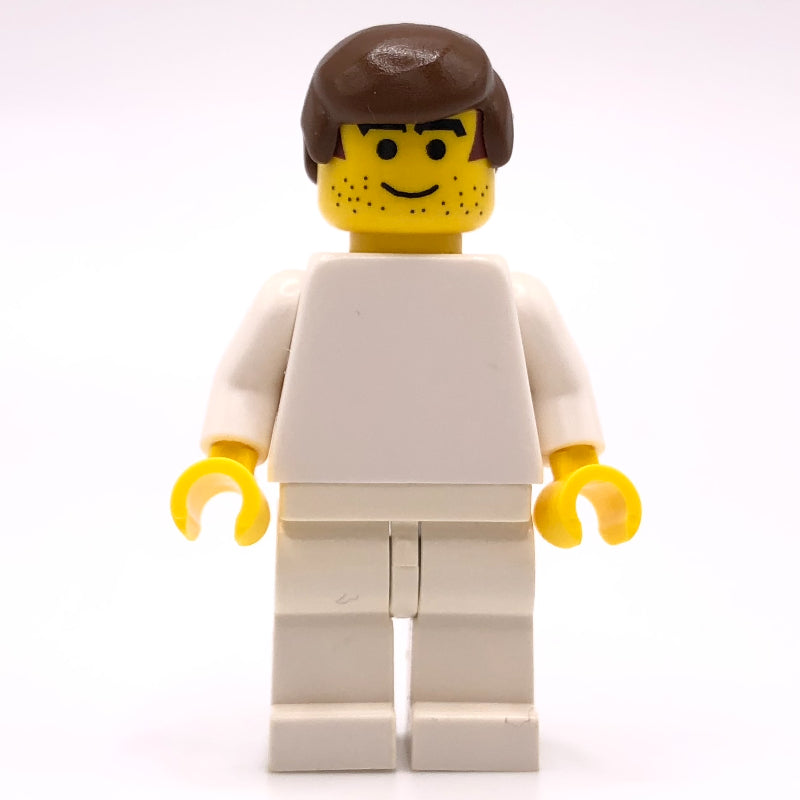 fig-006927 – Soccer Player White Torso, White Legs 2