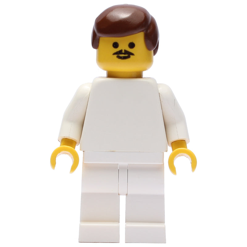 fig-006933 – Soccer Player White Torso, White Legs 8