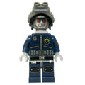 fig-007037 – Robot Police, Helmet with Night Vision Goggles, Neck Bracket