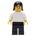 fig-007127 – Soccer Player White Plain Torso, Black Legs 1