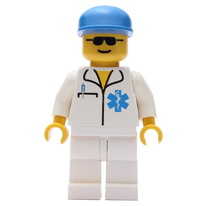 fig-007137 – Doctor - EMT Star, Blue Cap