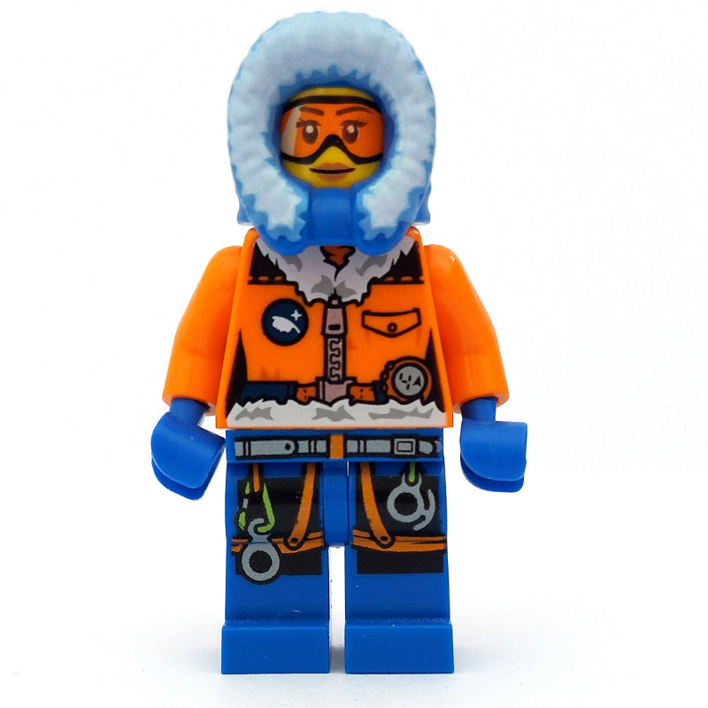 fig-007213 – Arctic Explorer, Hood, Printed Orange Goggles, Woman