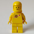 fig-007462 – Classic Spaceman, Yellow with Airtanks (2446 Helmet)