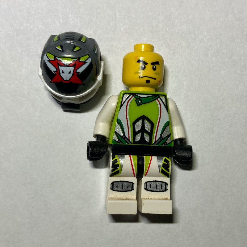 fig-007607 – Race Driver - Team Daredevil 3
