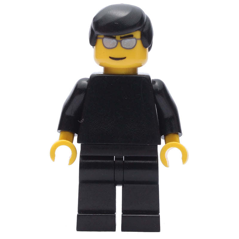 fig-007643 – Black Torso, Black Legs, Silver Sunglasses