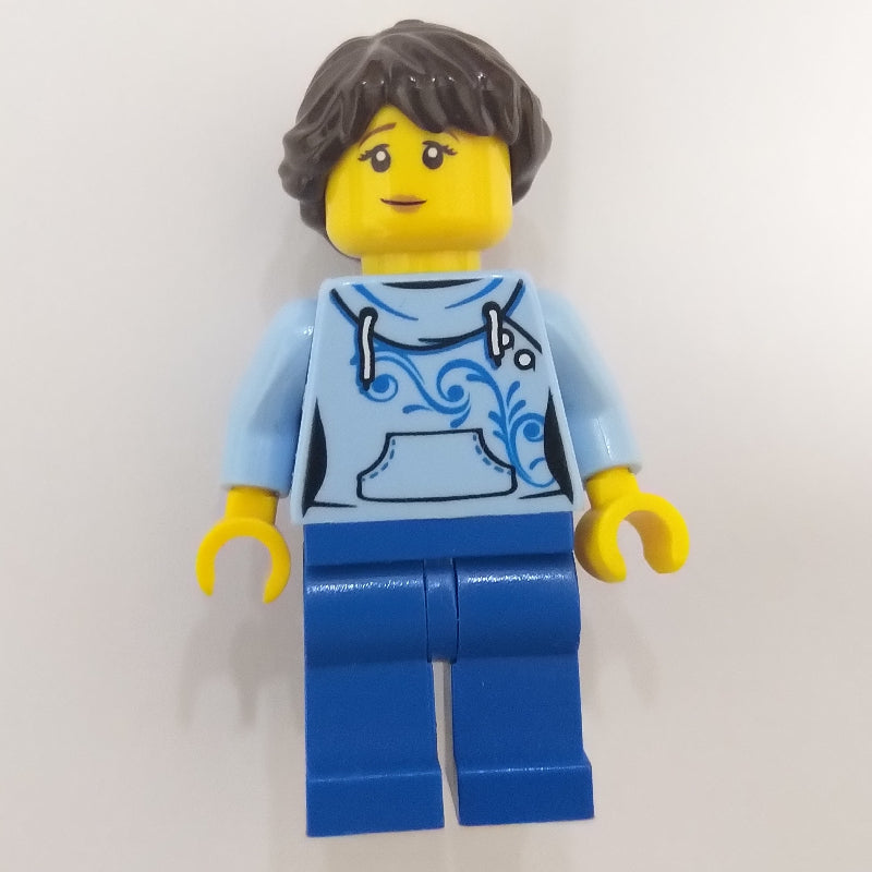 fig-007664 – Bright Light Blue Torso, Blue Legs, Dark Brown Hair