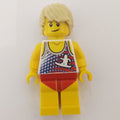 fig-007668 – White Torso, Yellow Legs, Tan Hair