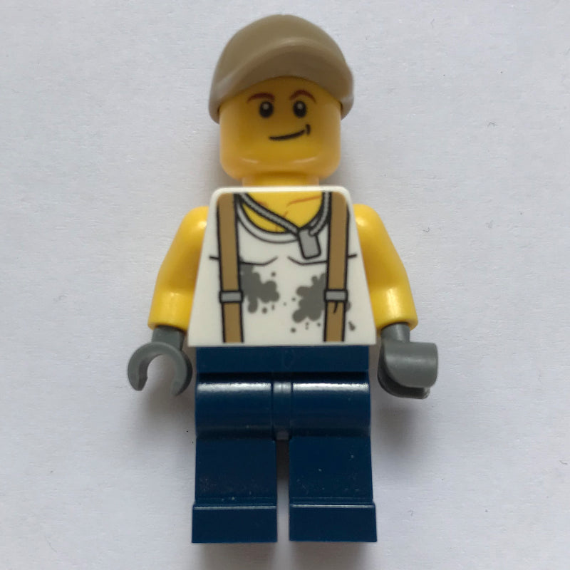 fig-007750 – Mechanic, Dirty White Shirt with Suspenders, Dark Blue Legs, Dark Tan Cap
