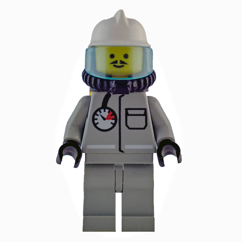 fig-008136 – Fireman, Shirt with Gauge and Pocket, Light Gray Legs, White Helmet, Breathing Apparatus, Airtanks, Moustache