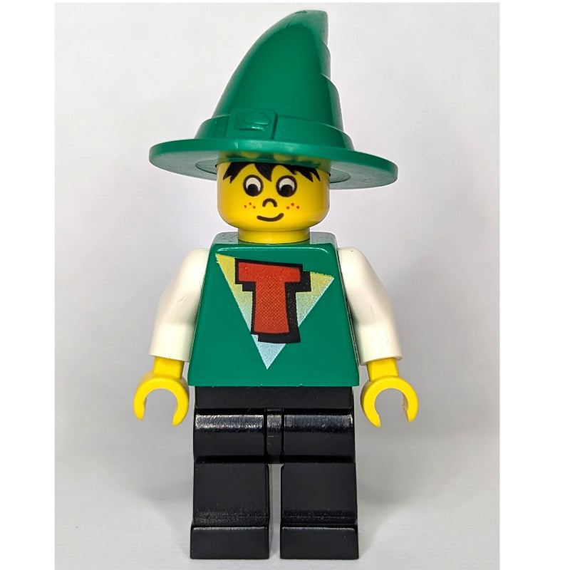 fig-008412 – Timmy - Green Wizard Hat, Black Legs