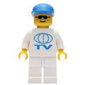fig-008549 – Man, White Shirt with TV Logo, Blue Cap, Sunglasses