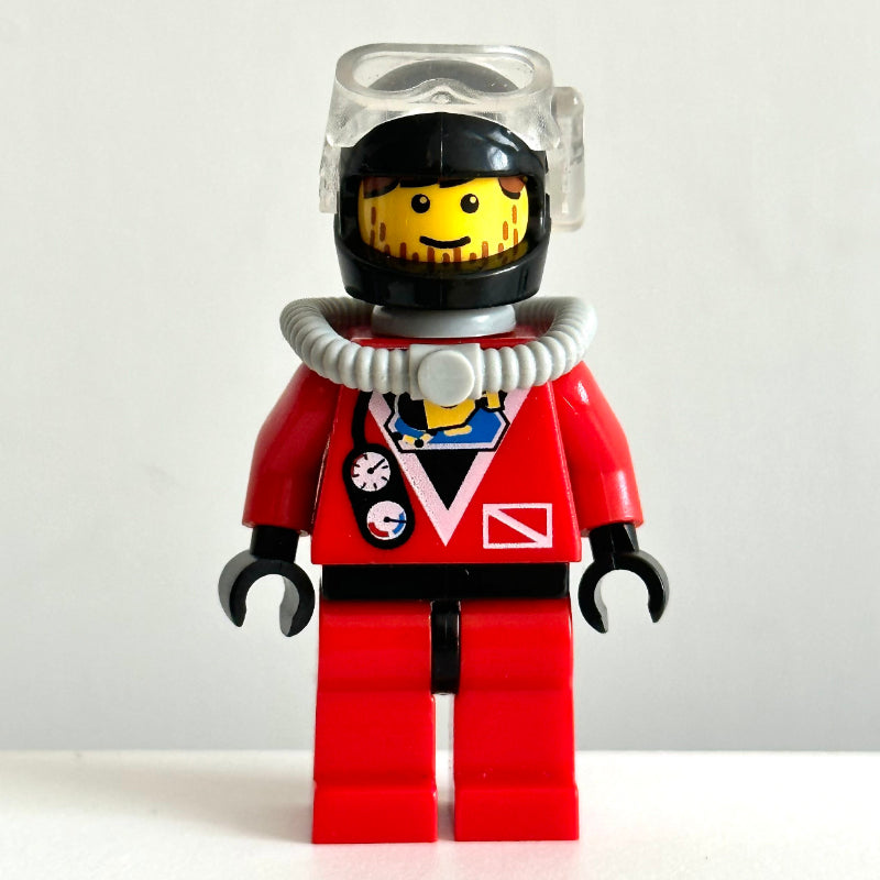 fig-008550 – Diver, Man, Red Wetsuit, Black Helmet with Mask, Airtank, Stubble