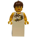 fig-008640 – Bride, White Dress with 3 Flowers