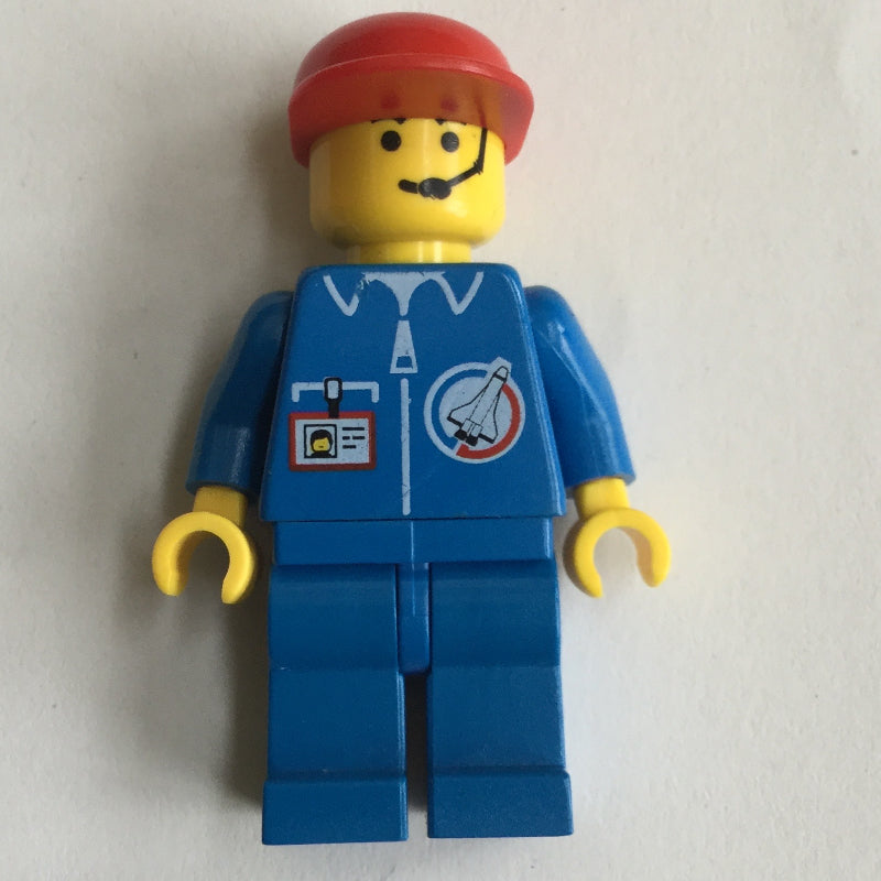 fig-008658 – Launch Command Ground Crew, Blue Jumpsuit, Red Cap, Headset