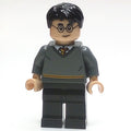 fig-008946 – Harry Potter, Gryffindor Sweater, Black Legs