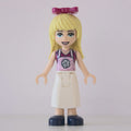 fig-008977 – Stephanie - Magenta Top, White Apron