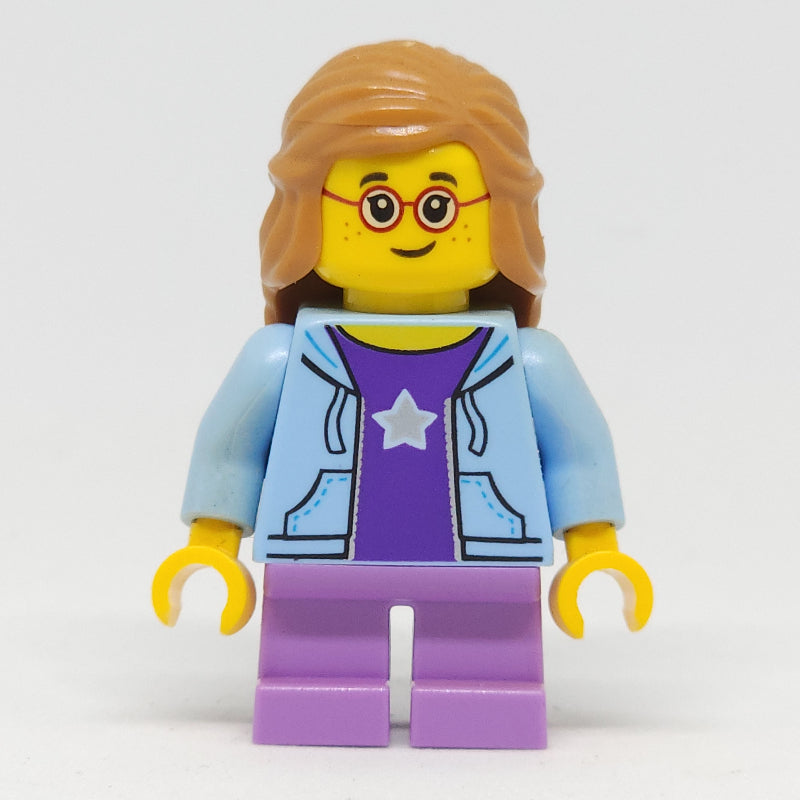 fig-009165 – Kid, Bright Light Blue Torso, Medium Lavender Legs, Medium Nougat Hair