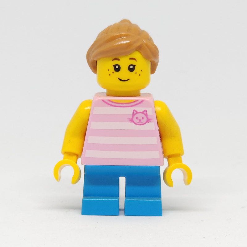 fig-009166 – Kid, Bright Pink Torso, Blue Legs, Medium Nougat Hair