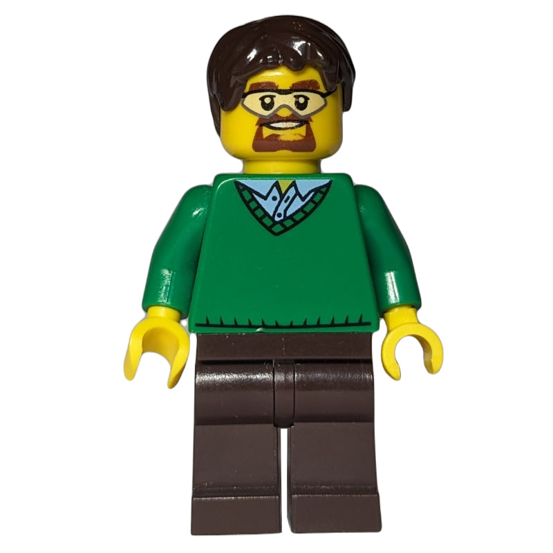 fig-009207 – Green Torso, Dark Brown Legs, Dark Brown Hair