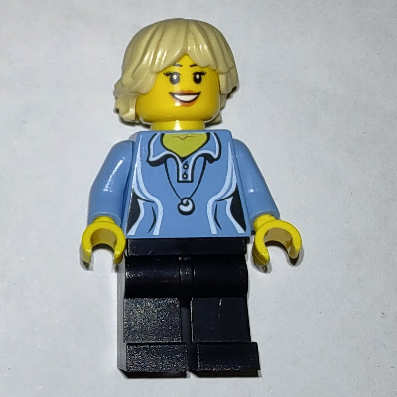 fig-009208 – Medium Blue torso, Black Legs, Tan Hair