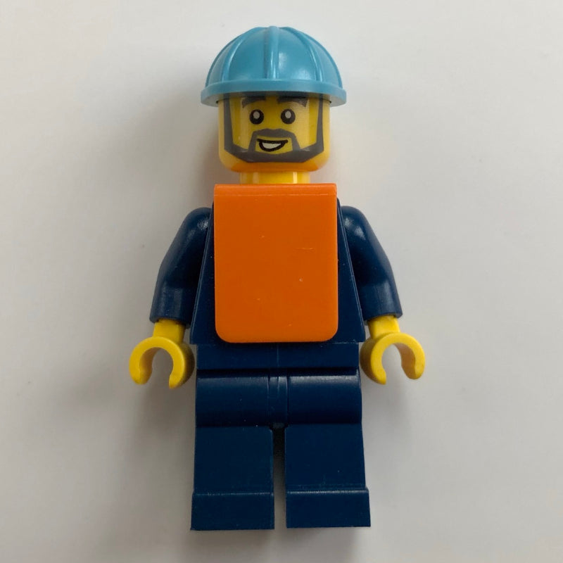 fig-009211 – Train Worker, Maersk - Dark Bluish Grey Beard