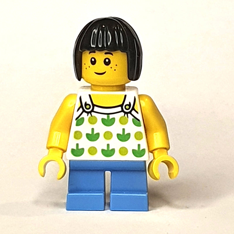 fig-009218 – Kid - White Torso, Medium Blue Legs, Black Hair