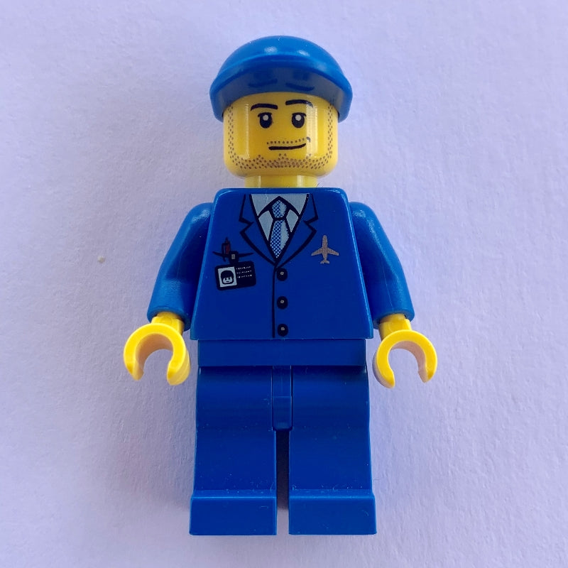 fig-009227 – Crew Member - Blue Torso, Blue Legs, Blue Cap