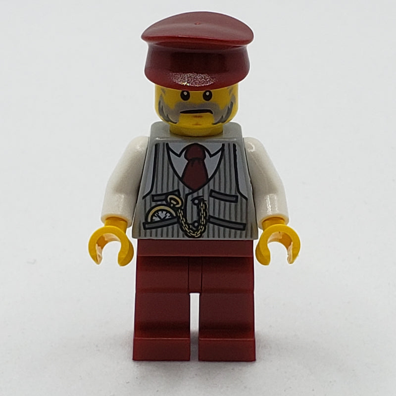 fig-009237 – Light Bluish Gray Torso, Dark Red Legs, Dark Red Hat