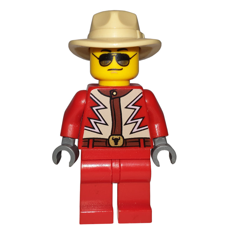 fig-009378 – Red Torso, Red Legs, Tan Hat