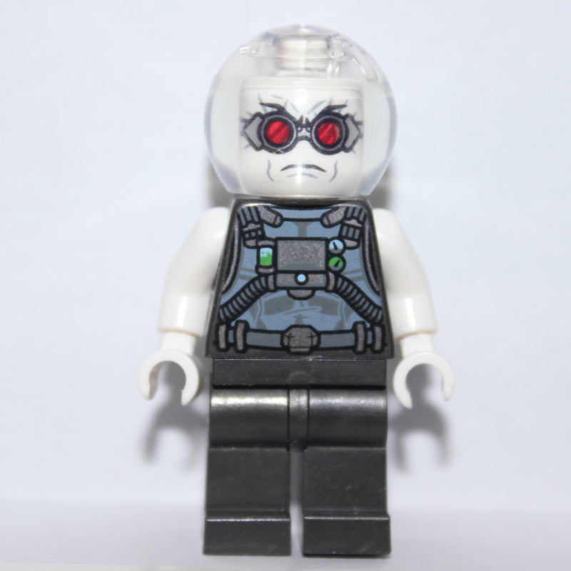 fig-009391 – Mr. Freeze with Pearl Dark Gray Outfit