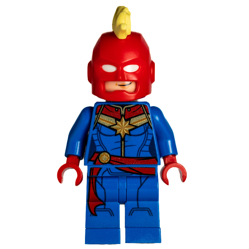 fig-009397 – Captain Marvel, Red Helmet with Mohawk