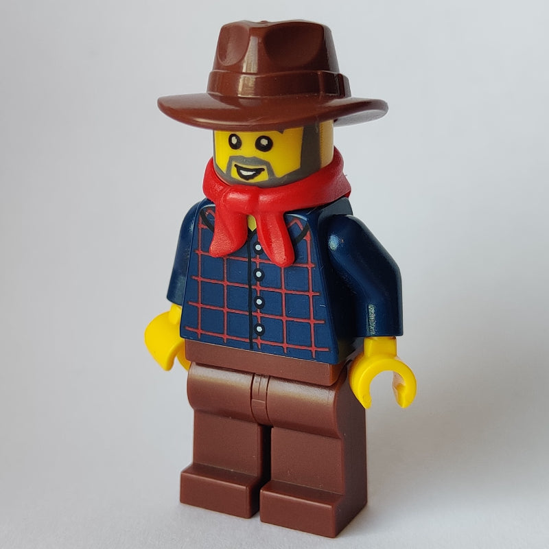 fig-009482 – Dark Blue Torso, Reddish Brown Legs, Reddish Brown Hat