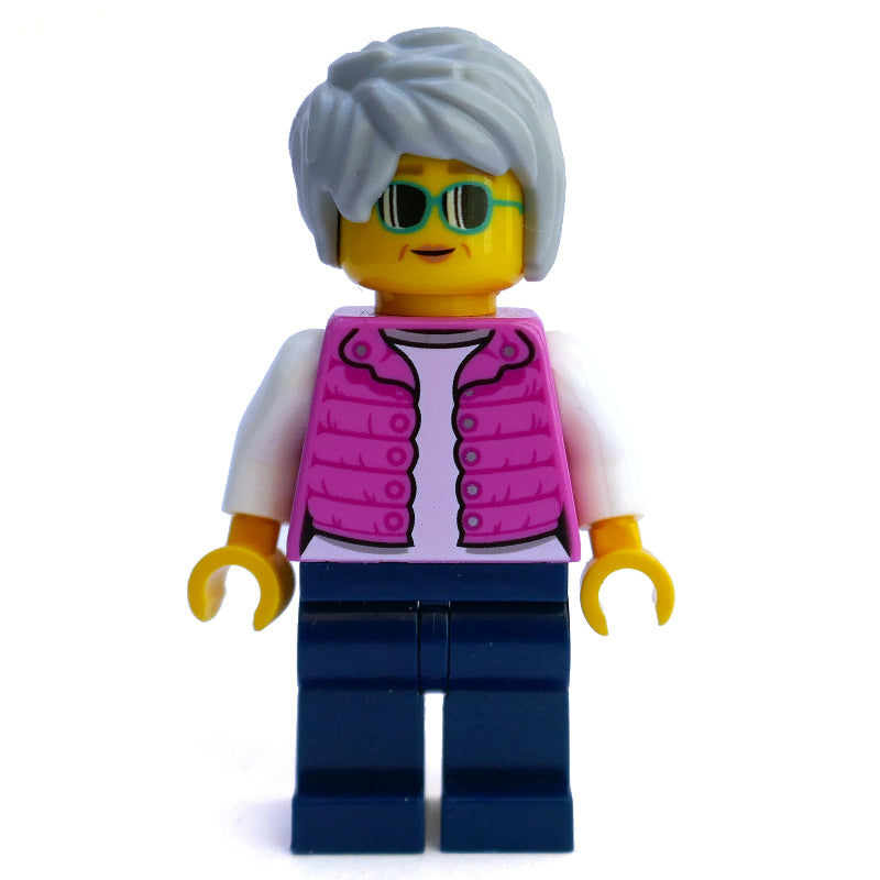 fig-009852 – Woman, Dark Pink Jacket, Dark Blue Legs, Light Bluish Gray Hair