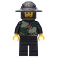 fig-010076 – Dragon Knight, Dark Green, Wide Brim Helmet