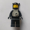 fig-010427 – Classic Spaceman, Black with Jetpack (3842b Helmet)