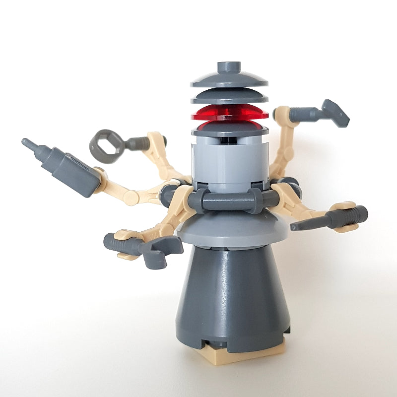 fig-010439 – Medical Droid