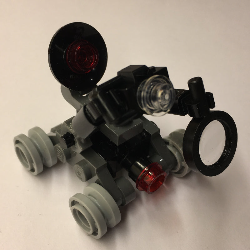 fig-010461 – Spy Droid