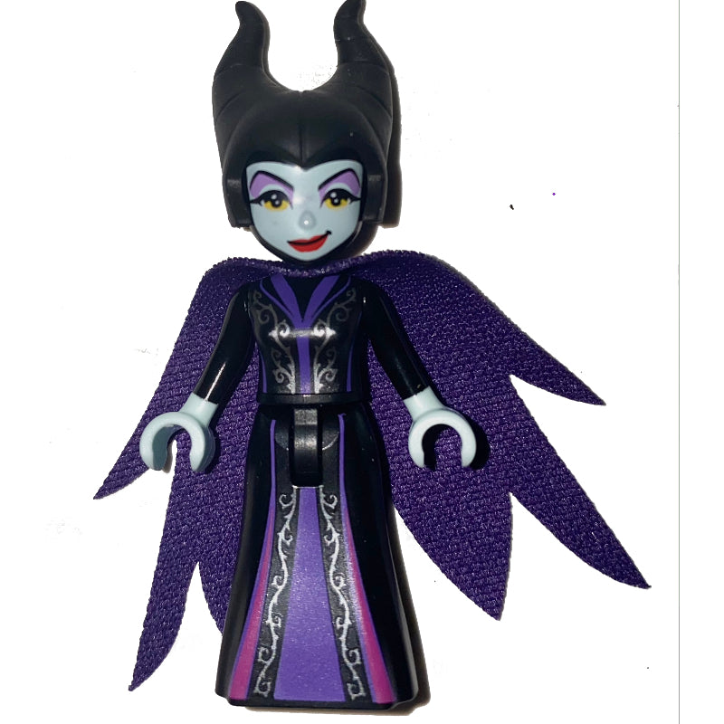 fig-010536 – Maleficent - Dark Purple Cape