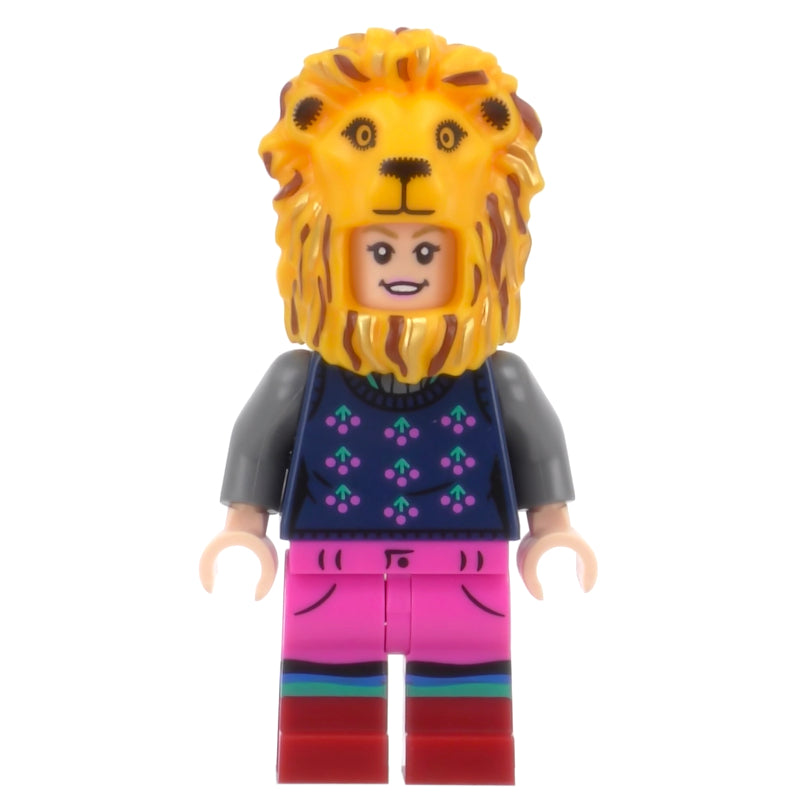 fig-010588 – Luna Lovegood, Lion Costume